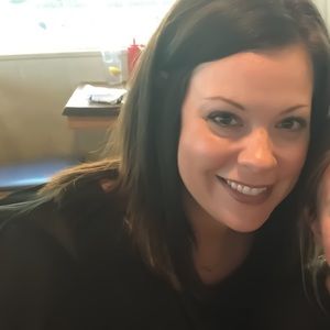 Meet your Posher, April